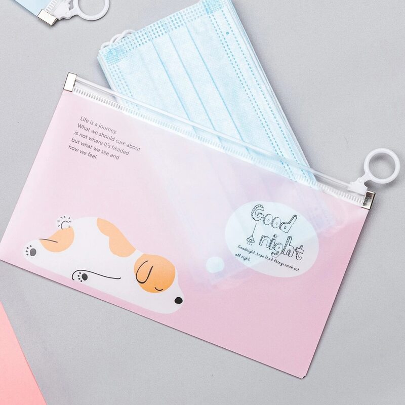 

1pc Cartoon Graphic Random Face Cover Storage Bag, Multicolor
