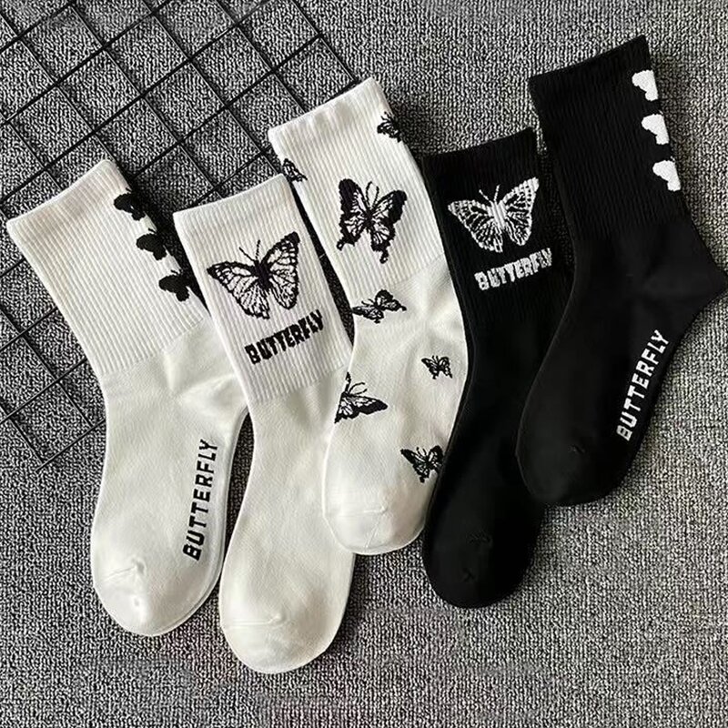 

5pairs Butterfly Print Crew Socks, Black and white