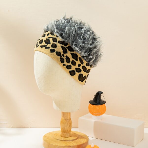 

Men Leopard Pattern Wig Decor Knit Hat, Grey