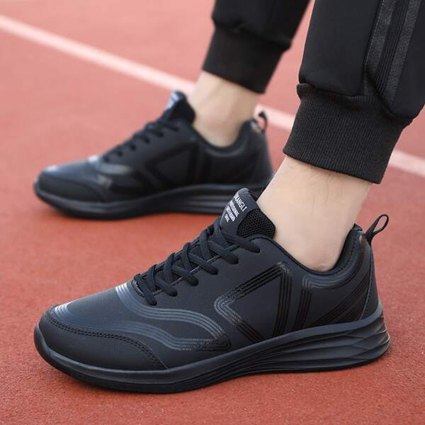 

Men Lace-up Front Skate Shoes, Black