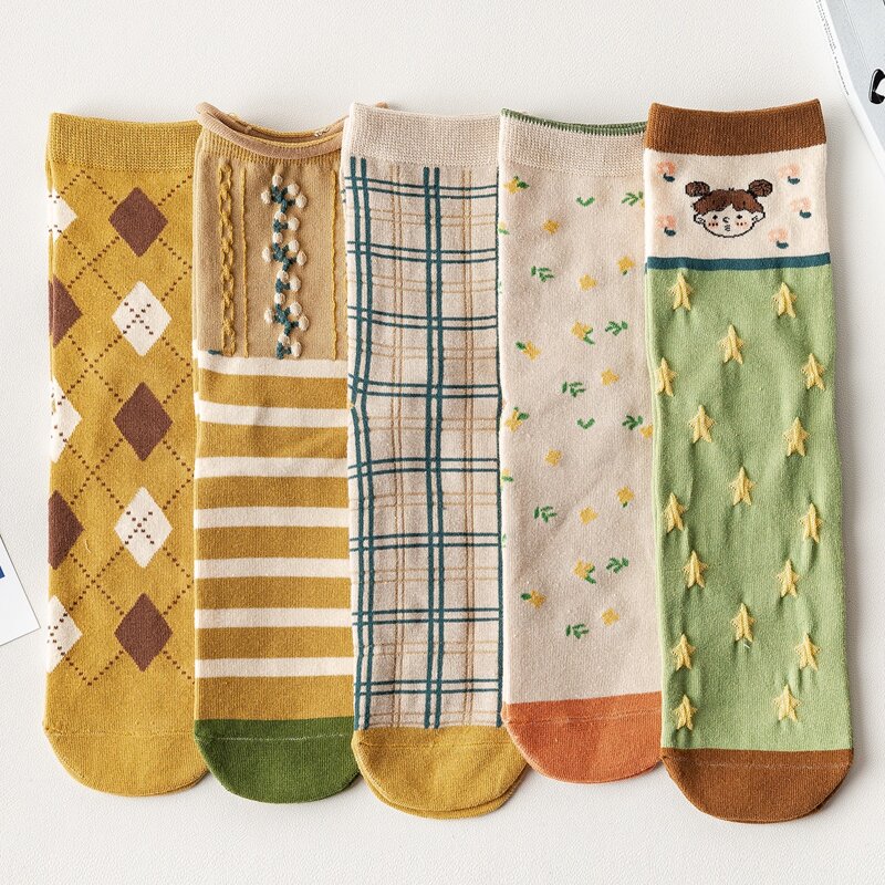 

5pairs Star & Plaid Graphic Crew Socks, Multicolor