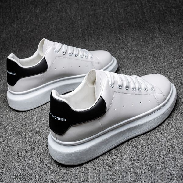

Men Two Tone Lace-up Front Skate Shoes, White