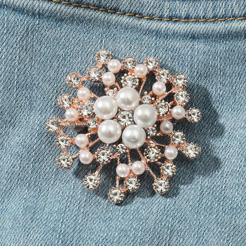 

Faux Pearl & Rhinestone Decor Brooch, Rose gold