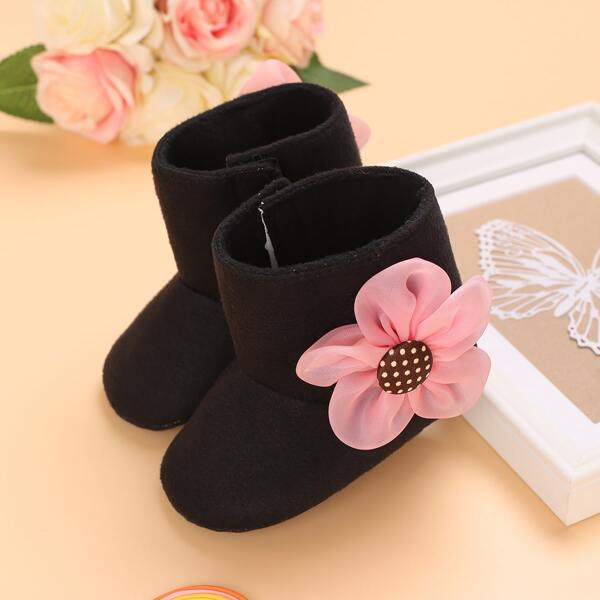 

Baby Minimalist Floral Appliques Snow Boots, Black