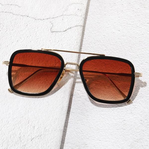 

Men Tinted Lens Sunglasses, Brown
