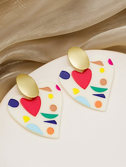 أقراط متدلي مزخرف بقلب