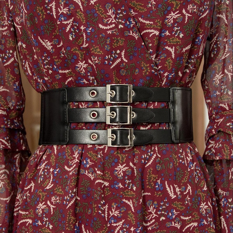

Square Buckle Belt, Black