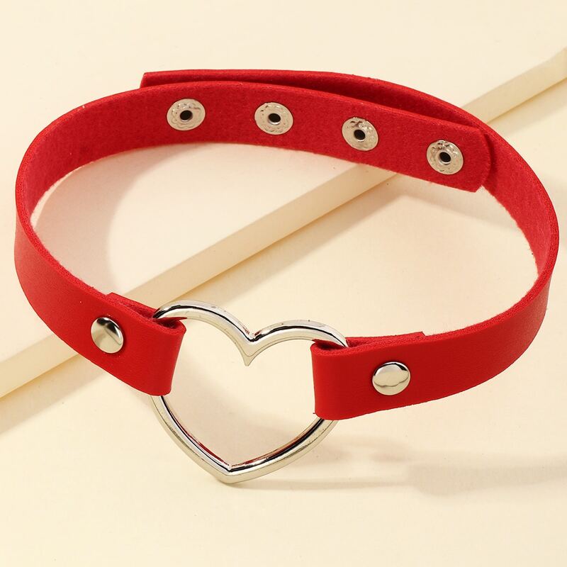 

Heart Decor Choker, Red