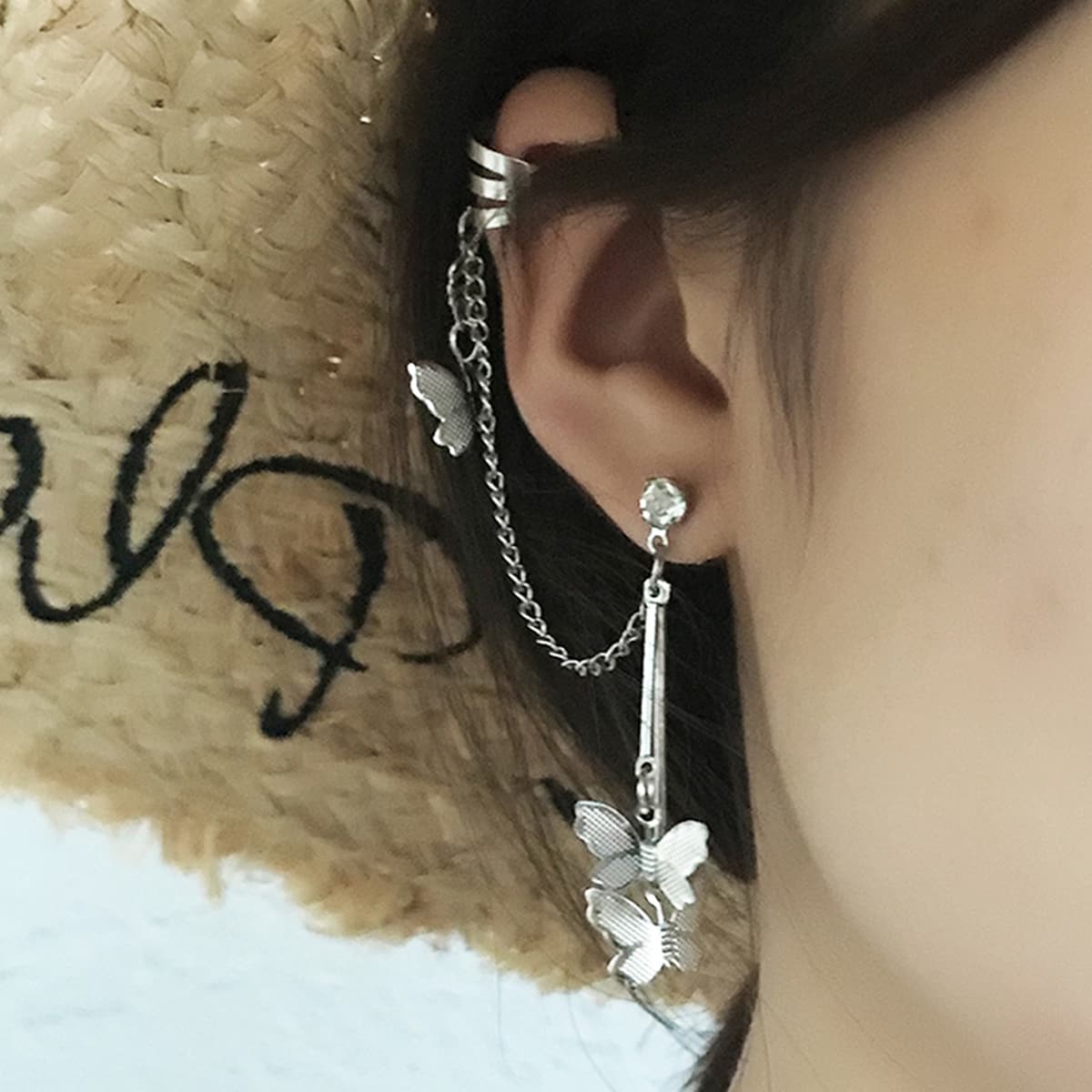 

1pc Butterfly Decor Earring, Silver