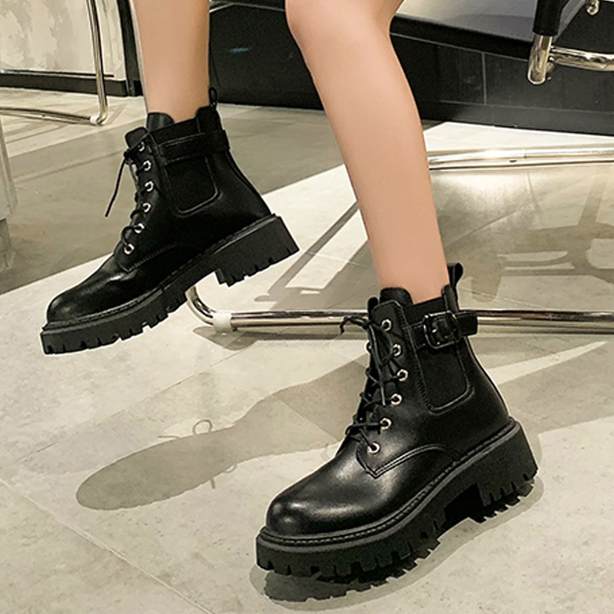 

Buckle Decor Fashion Boots, Black