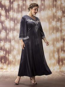 Đầm Plus Size Nghề thêu Đồ họa Khiêm tốn - Màu xám đen - Xem 7