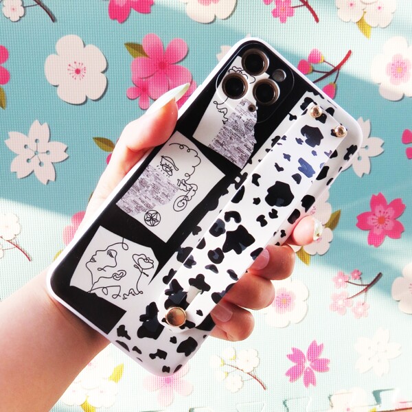 

Line Art & Dalmatian Phone Case With Wrist Strap, Black and white