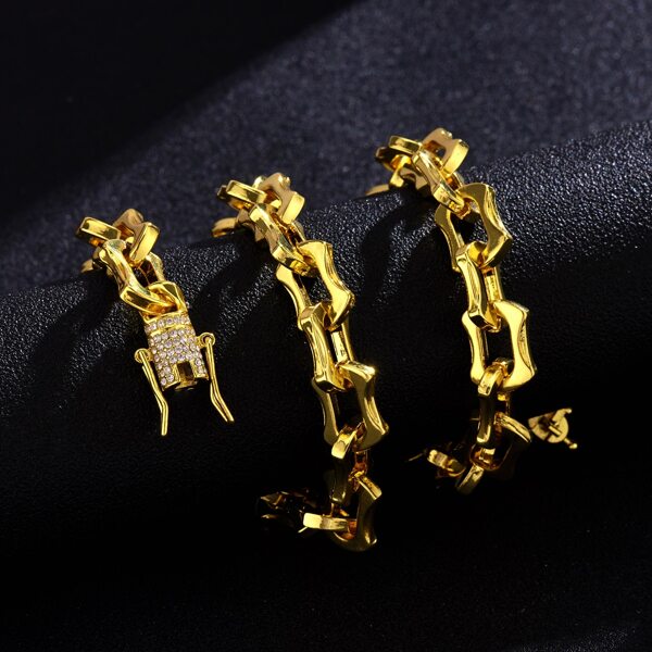 

Men Rhinestone Decor Necklace, Gold