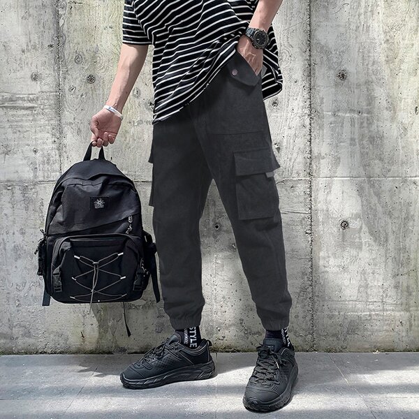

Men Flap Pocket Corduroy Cargo Pants, Black