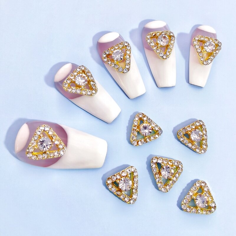 

10pcs Rhinestone Decor Triangle Nail Art Decoration, Gold
