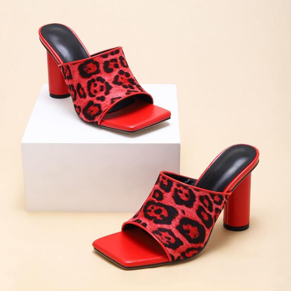 

Suede Geometric Pattern Strap Chunky Mules, Multicolor