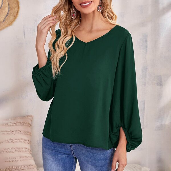 

Lantern Sleeve Solid Top, Dark green