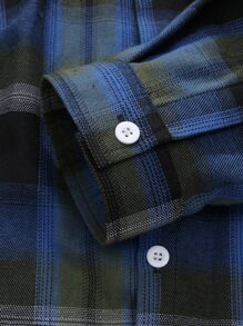 Manfinity Hypemode Men Plaid Print Button Up Drawstring Hooded Shirt Without Tee - Multicolor - View 6