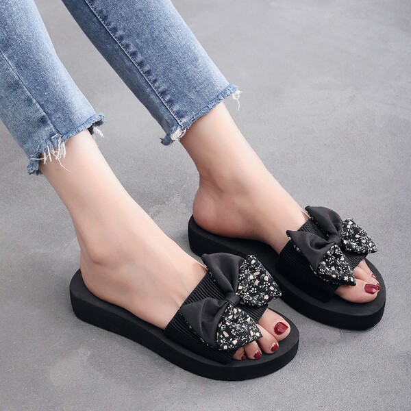 

Floral Graphic Bow Decor Slides, Black
