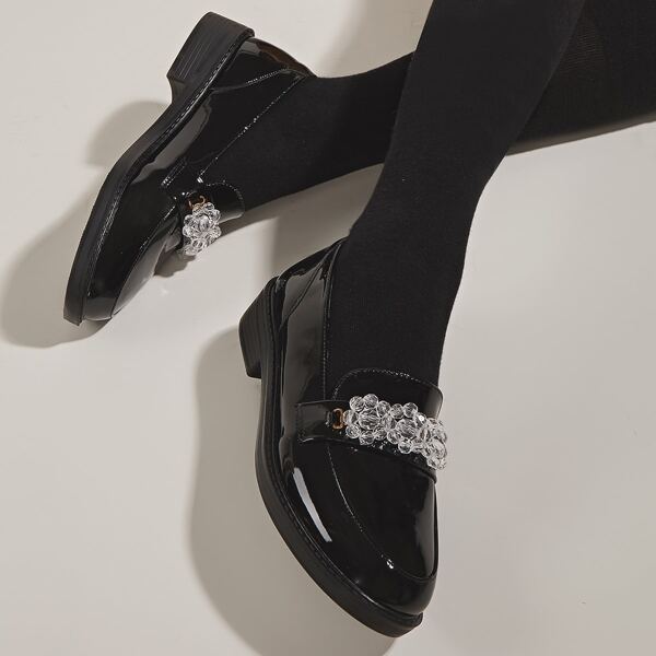 

Minimalist Beaded Decor Loafers, Black