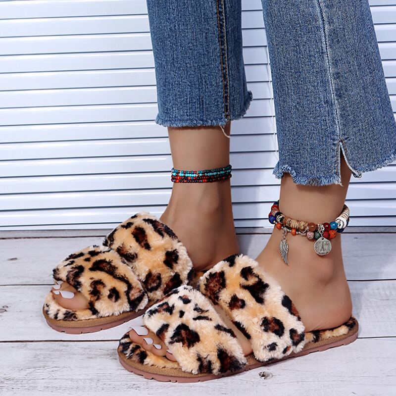 

Leopard Pattern Fluffy Slippers, Multicolor