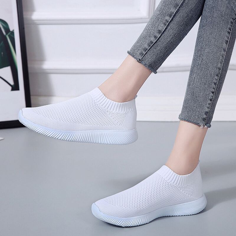 

Minimalist Knit Slip On Sneakers, White