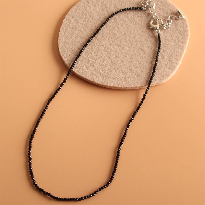 

Simple Solid Beaded Necklace, Black