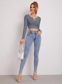 Muchica Camiseta tejida de canalé de cuello V - Neblina azul - Ver 3