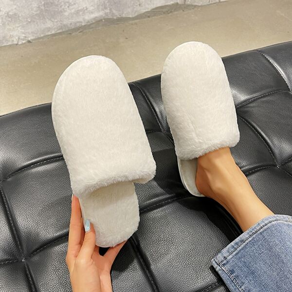 

Minimalist Fluffy Bedroom Slippers, White