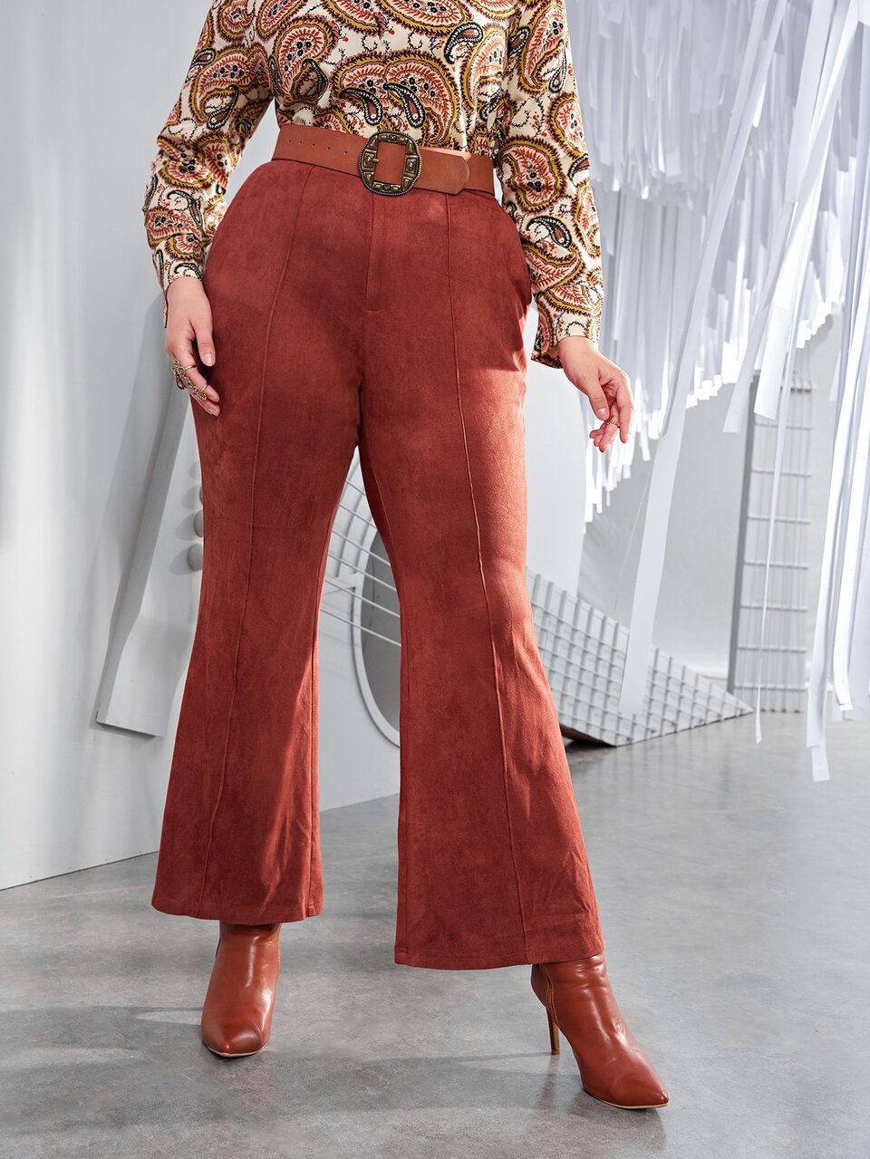 Plus Seam Front Suedette Flare Leg Pants Without Belt