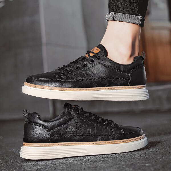 

Men Textured Letter Patch Lace-up Front Sneakers, Black