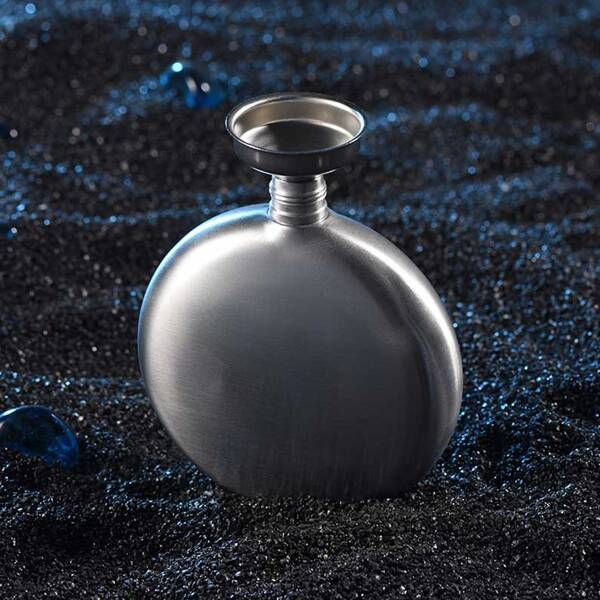 

1pc 3oz Hip Flask, Silver