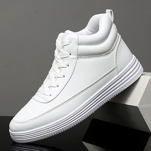 

Men Minimalist Lace Up Front Skate Shoes, White