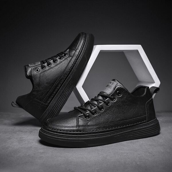 

Men Lace-up Front Low Top Skate Shoes, Black