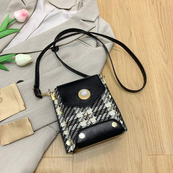 

Faux Pearl Decor Flap Box Bag, Black and white