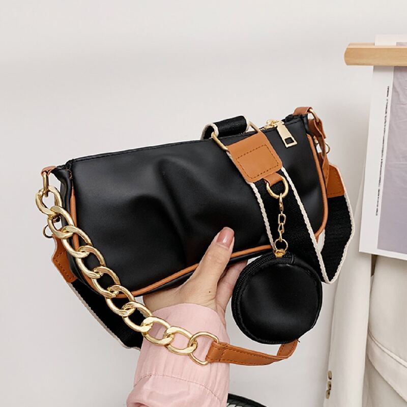

Minimalist Shoulder Bag, Black
