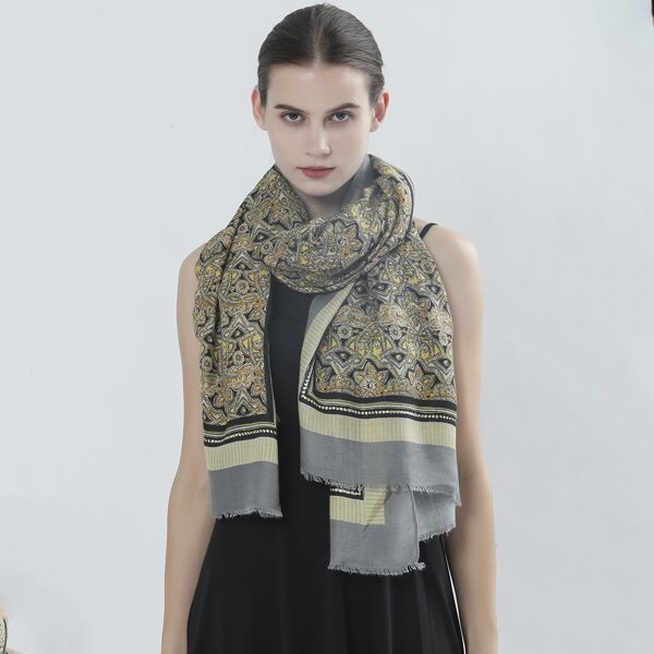

Geo Pattern Scarf, Multicolor
