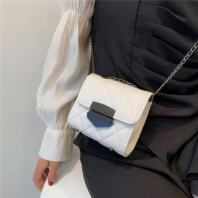 

Chain Strap Quilted Shoulder Bag, White