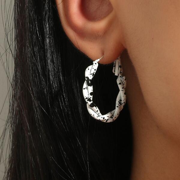 

Twist Hoop Earrings, Black and white