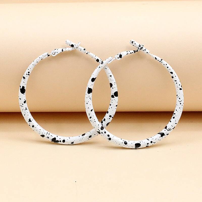 

Ink Dot Graphic Hoop Earrings, White