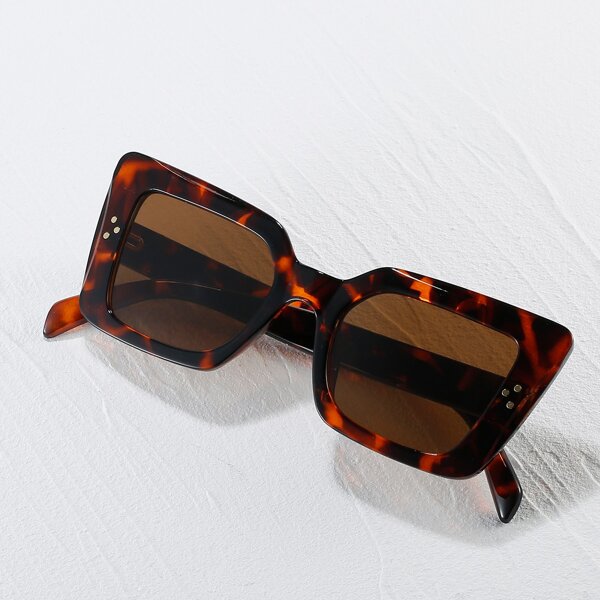 

Rice Spike Decor Sunglasses