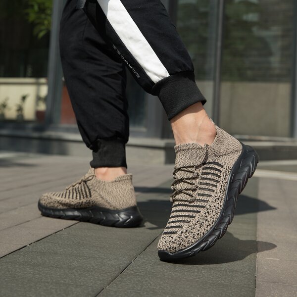 

Men Striped Knit Running Shoes, Khaki