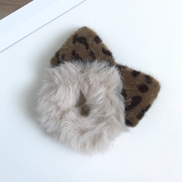 

Bow Decor Fuzzy Hair Tie, Beige