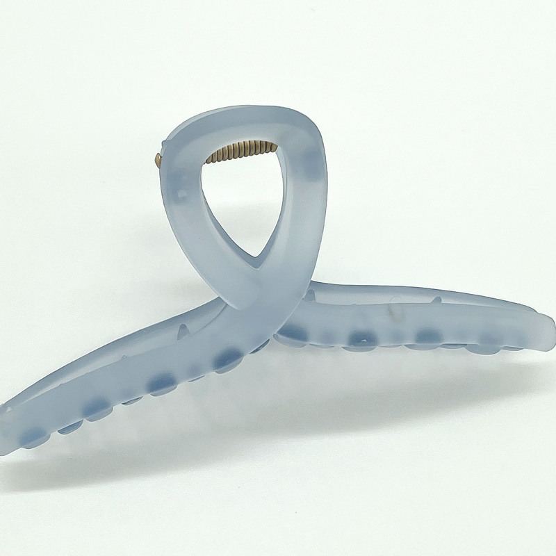 

Large Hair Claw, Dusty blue