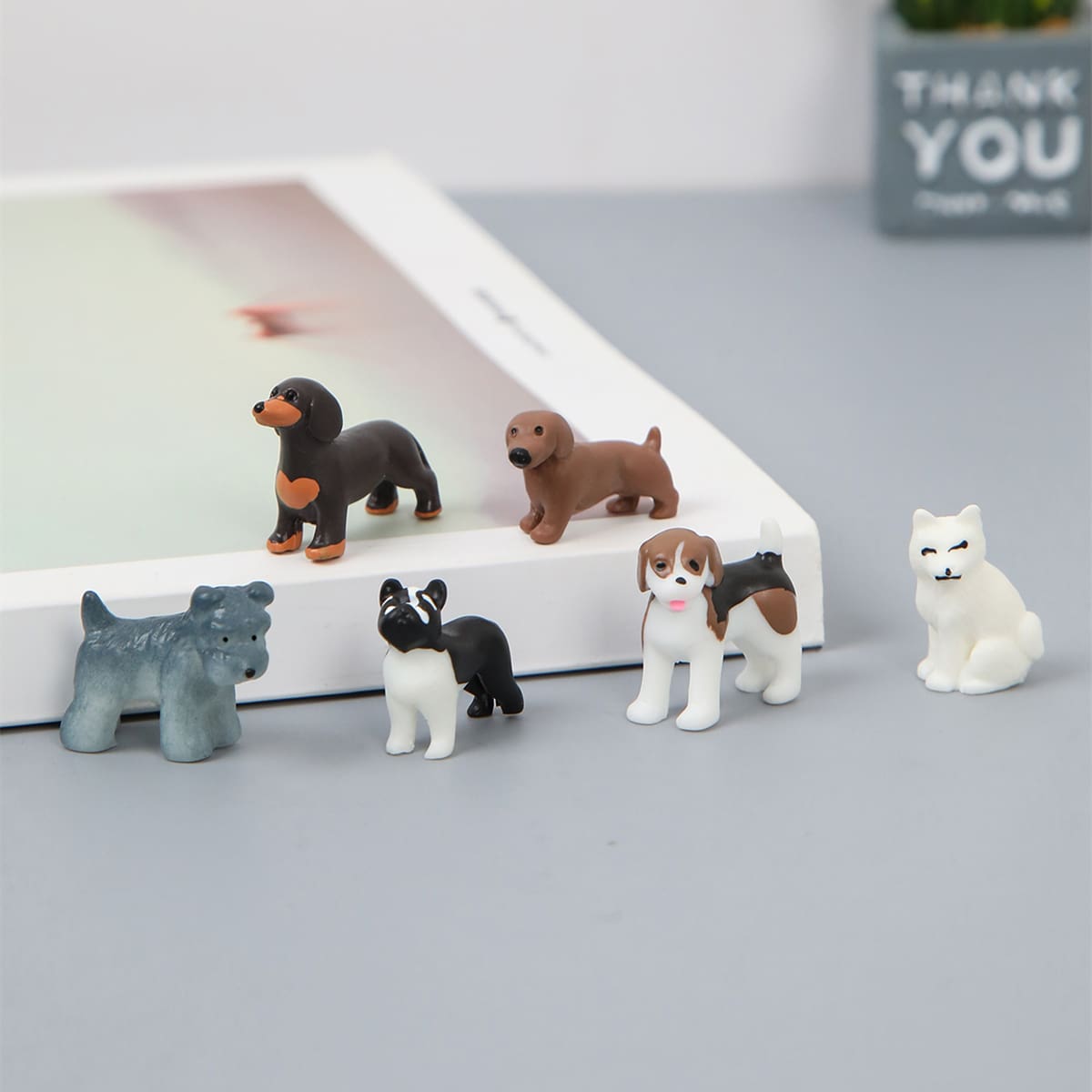 

6pcs Dog Shaped Art Decoration, Multicolor