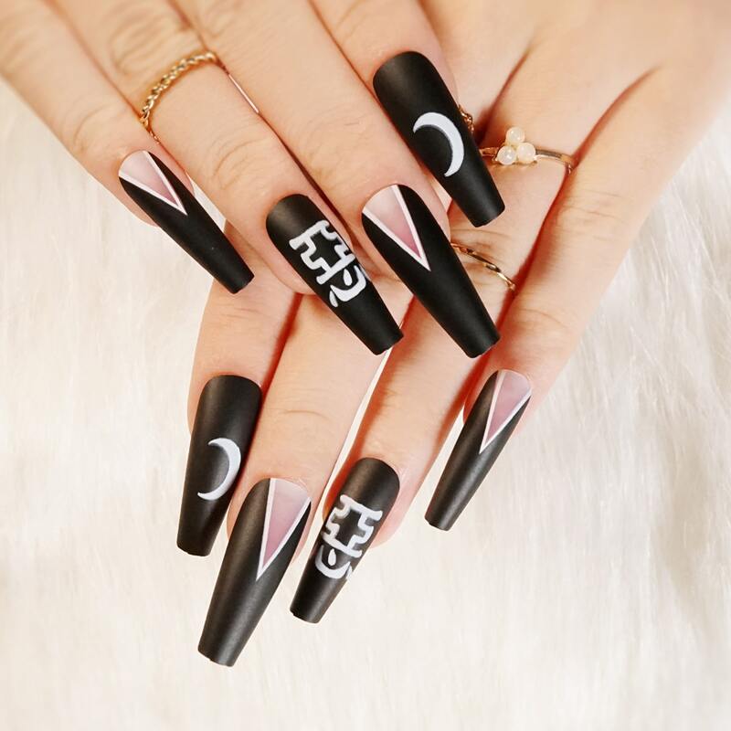 

24pcs Moon Pattern Fake Nail & 1sheet Tape & 1pc Nail File, Black