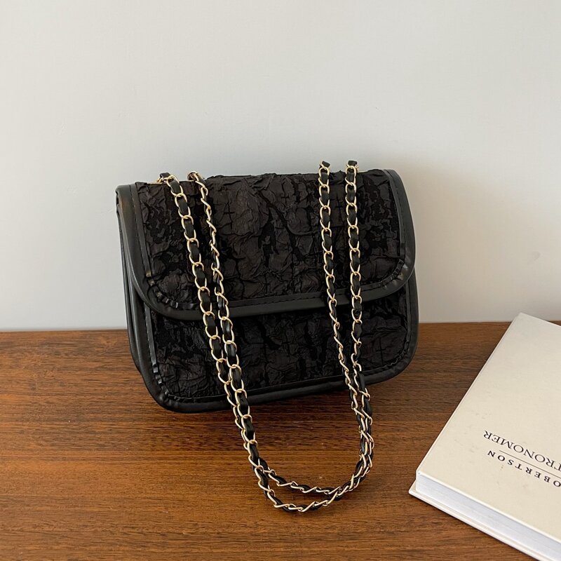 

Flap Shoulder Bag, Black