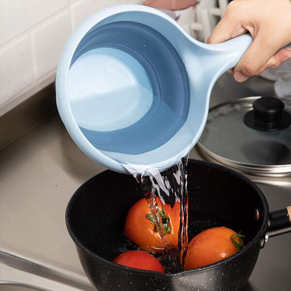 

1pc Random Color Water Scoop, Multicolor