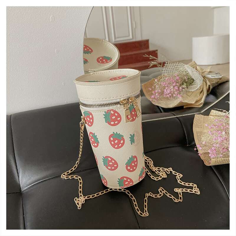 

Strawberry Graphic Bucket Bag, White
