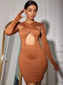 Slaydiva 鏤空交叉圍裹緊身連衣裙 - 棕色 - 查看 1